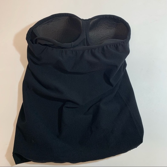 ✨Ambiance Black Strapless Built In Bra Tube Top - Picture 10 of 11